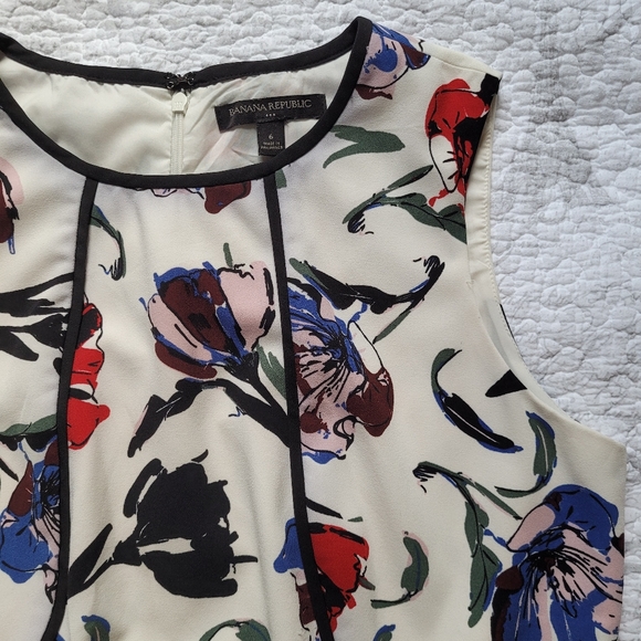 Floral Print Sleeveless - Picture 3 of 7